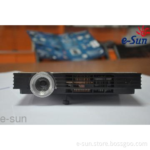 Small Projector, convenient and easy,Super family cinema with laptop